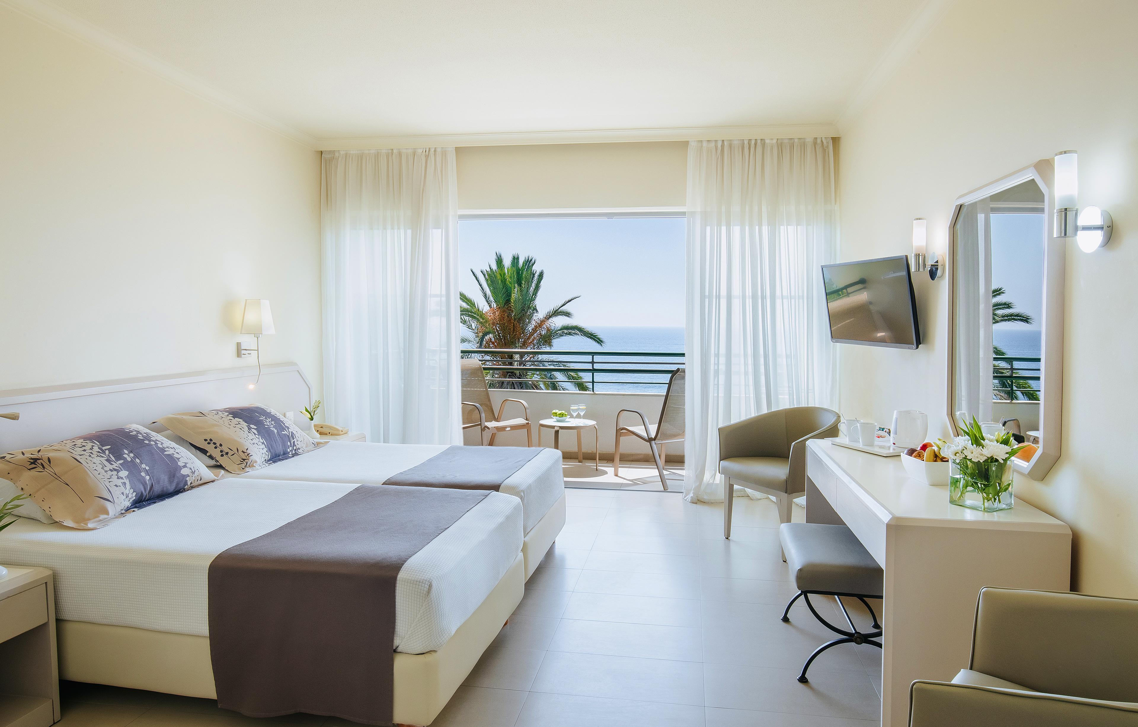 Louis Imperial Beach Paphos Eksteriør billede